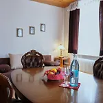 Romantica Blauer Hecht מלון Dinkelsbühl