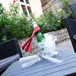 מלון Romantica Blauer Hecht 3*