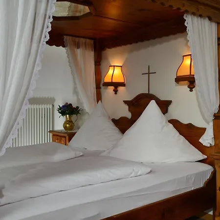 Romantica Blauer Hecht Hotel 3*