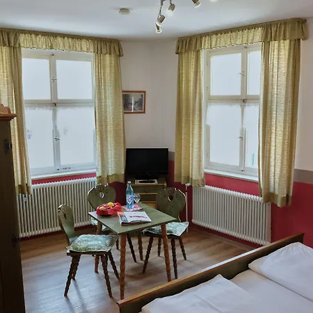 Romantica Blauer Hecht מלון 3*