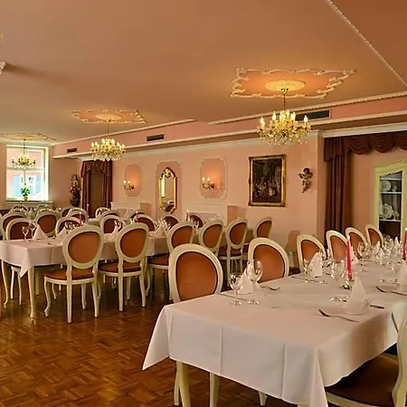 Romantica Blauer Hecht 3* Dinkelsbühl