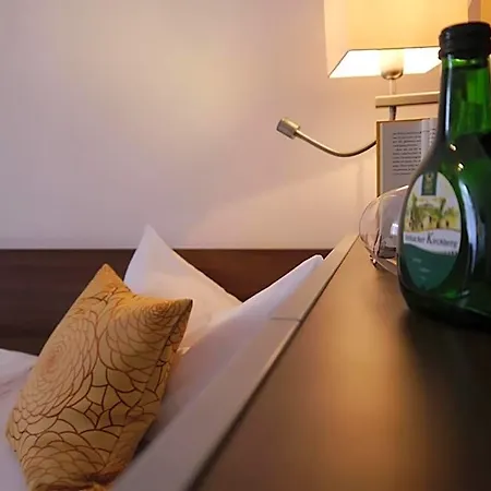 Romantica Blauer Hecht Hotell