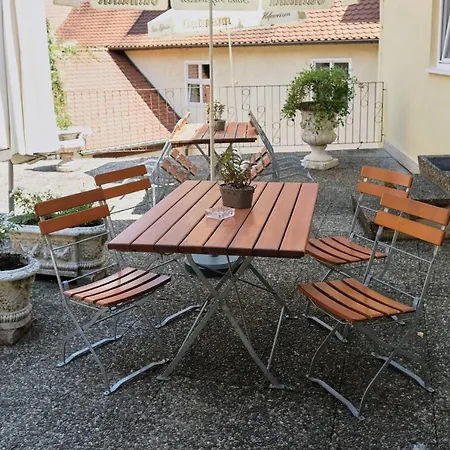 Romantica Blauer Hecht Hotell