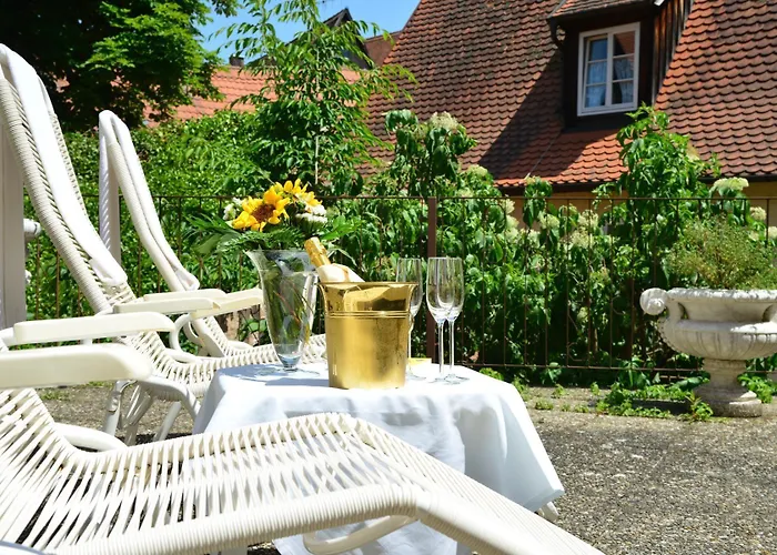 Romantica Blauer Hecht 3*