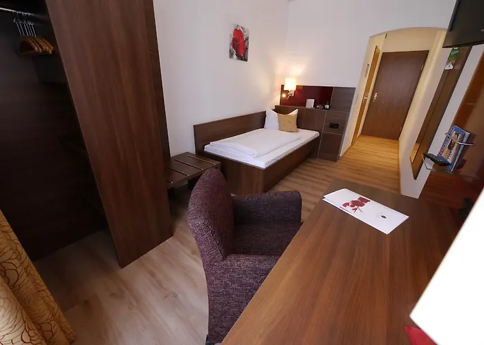 Romantica Blauer Hecht Hotel 3*